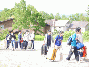 修学旅行　北海道コース３日目　①ペンション出発