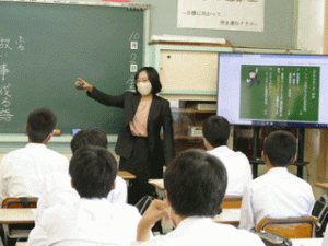 出前授業 at 笠岡東中学校　