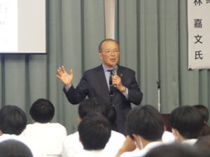 令和５年度１年次生「地域学」キックオフセミナー 笠岡市長講演会