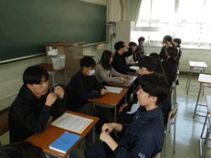 卒業生と語る会